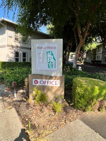Apartments on Walnut St · Napa