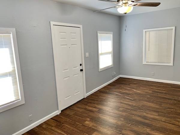1537 Truman St Richmond, CA 94801 photo 2