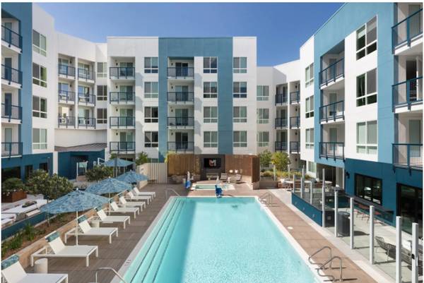 Apartments on S Milpitas Blvd · Milpitas photo 2