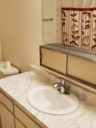 2BR/1BA Apartment · Rohnert Park photo 4