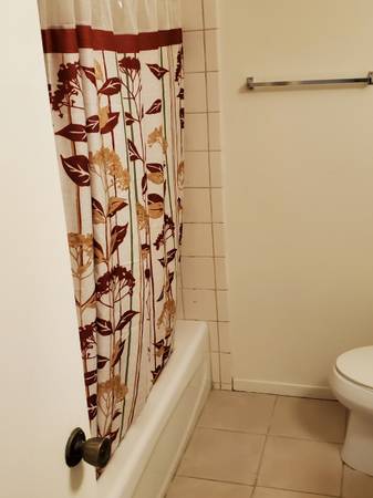 2BR/1BA Apartment · Rohnert Park photo 3