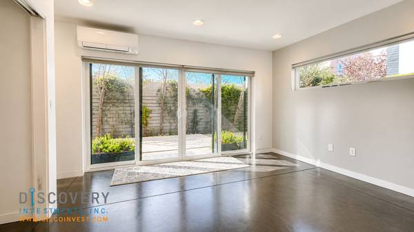 Modern Split Level Home photo 3