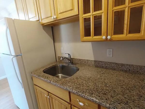 1BR/1BA Apartment · Santa Cruz photo 5