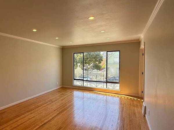 2BR/1BA Apartment on Mission St · San Francisco photo 4