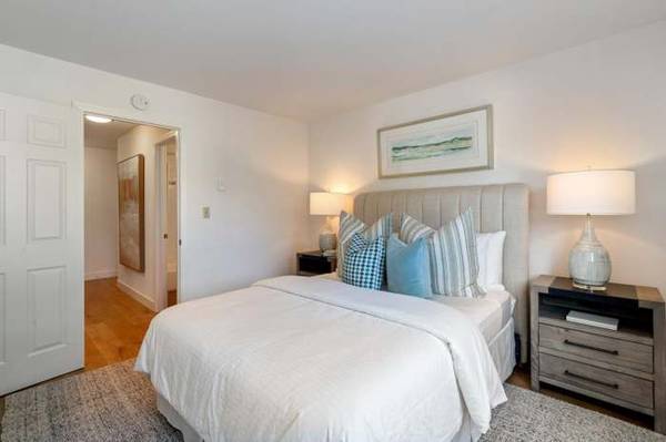 480 E Okeefe St East Palo Alto, CA 94303 photo 4
