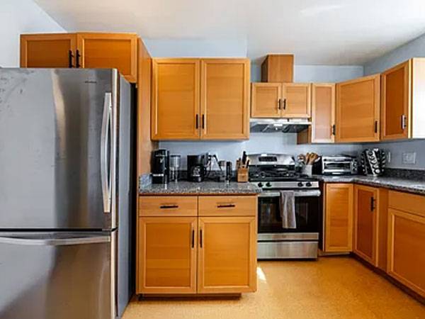 2BR/1BA Single Family House on Cerrito St · Albany photo 2
