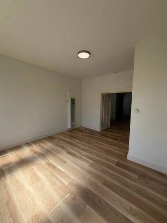 2BR/1BA Duplex on Poplar St · Santa Clara photo 5