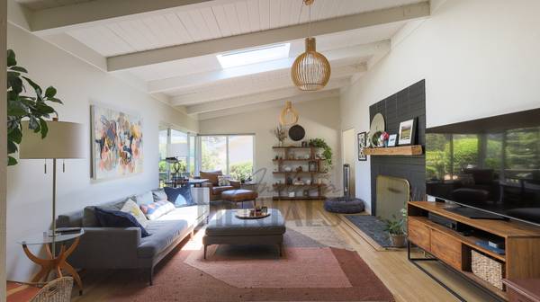 3BR/2BA Single Family House on Sequoyah View Dr · Oakland photo 4