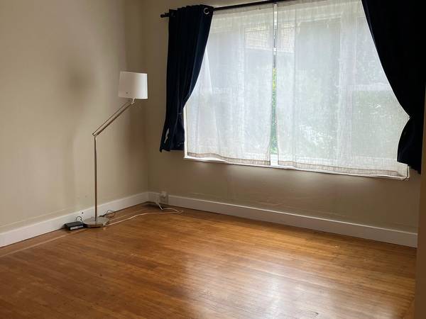 2BR/2BA Duplex on Shafter Ave · Oakland photo 3