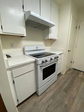 1BR/1BA Apartment on Washington St · Calistoga photo 2