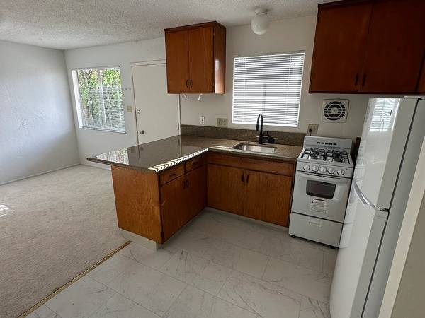 Apartments on Valencia Avenue · San Rafael photo 3