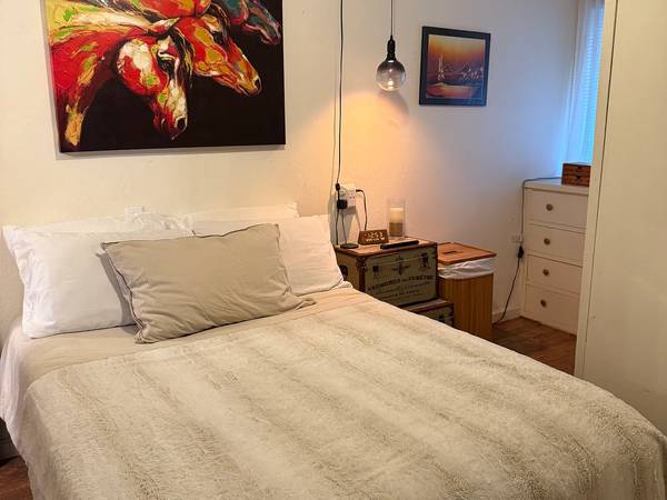 1BR/1BA Single Family House on Grosse Ave · Santa Rosa