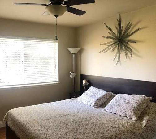 2BR/2BA Single Family House on Rachael Pl · Pleasanton photo 2