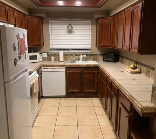 2BR/2BA Single Family House on Rachael Pl · Pleasanton photo 5