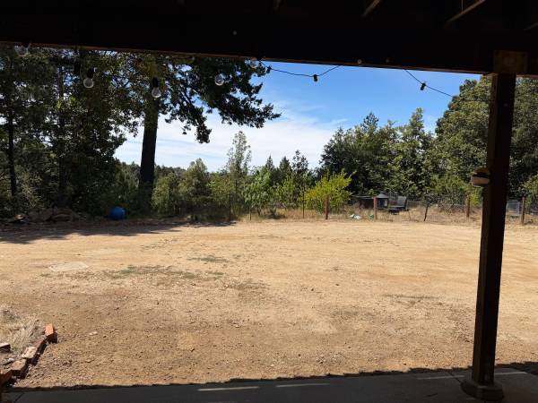 3BR/1BA Apartment · Santa Cruz photo 2