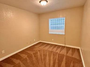 7828 International Blvd Oakland, CA 94621 photo 4
