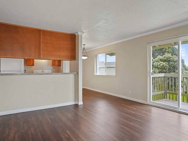 Apartments on Imperial Dr · Daly City photo 3