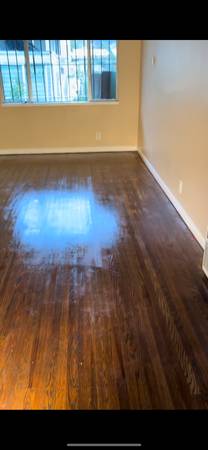 2BR/1BA Apartment · Oakland photo 2