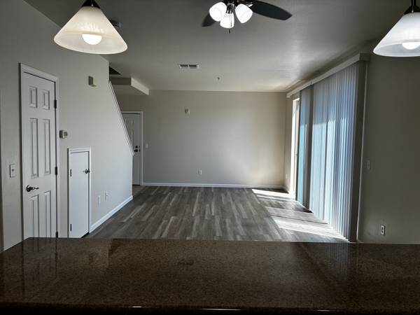 Apartments on Doubles Drive · Santa Rosa photo 2