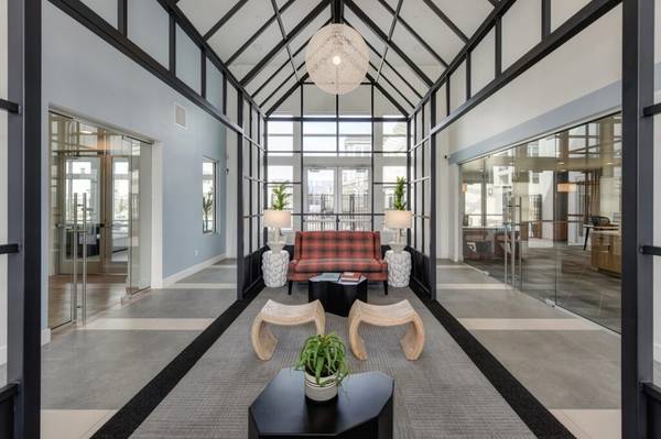 Apartments on Vinatge Lane · Morgan Hill photo 2