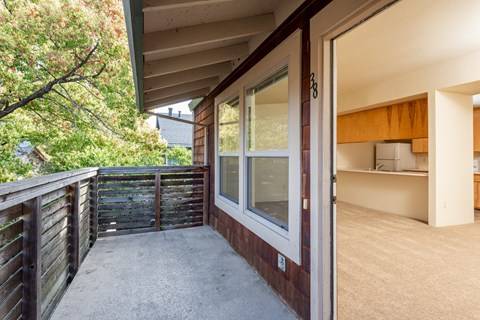 2BR/1BA Apartment on Becky Court · Santa Rosa photo 5