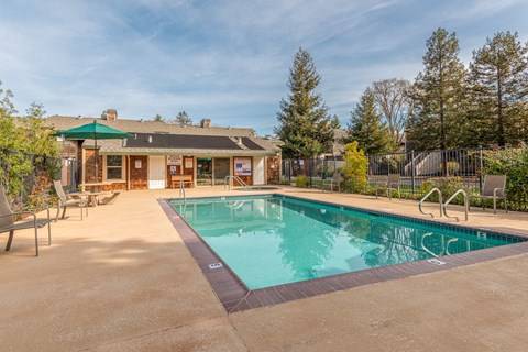 2BR/1BA Apartment on Becky Court · Santa Rosa