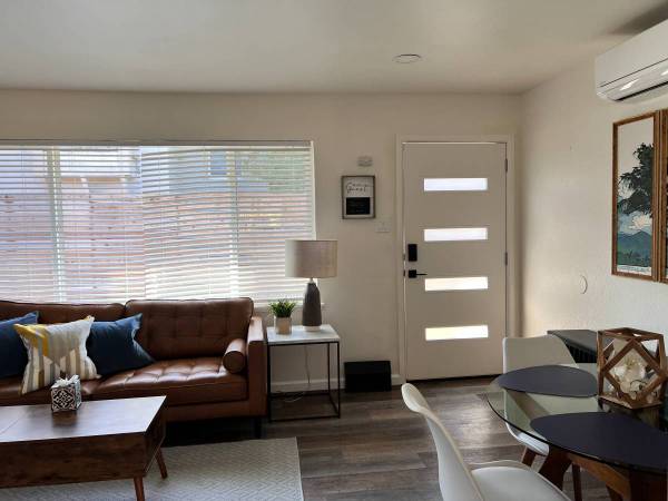 Duplexs on Willow Ave · Napa photo 4