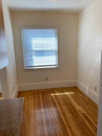 Apartments on Grand Ave · Oakland photo 3