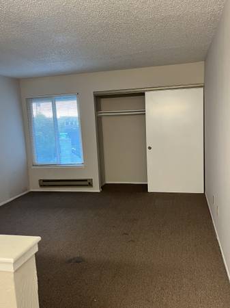 2BR/2BA Condo · Richmond photo 5