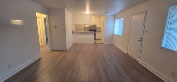 Nicely Updated 2 Bed 1 Bath Condo In Antioch - Available Now !! photo 3
