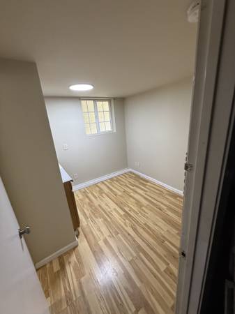 0BR/1BA Apartment · San Francisco photo 2