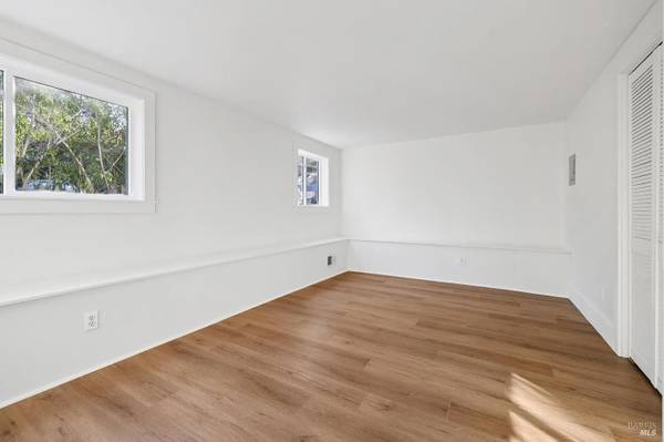 2BR/1BA Apartment · Kentfield photo 2