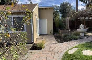 1BR/1BA Single Family House on Marion Ave · Palo Alto photo 2