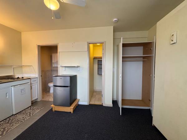 0BR/1BA In Law Adu · South San Francisco photo 2