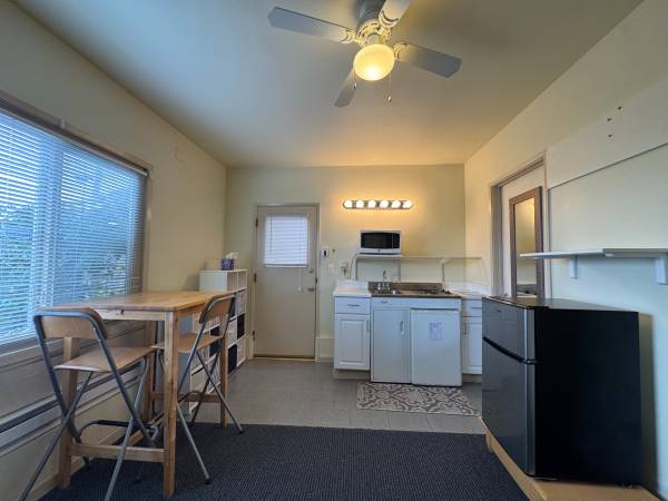 0BR/1BA In Law Adu · South San Francisco
