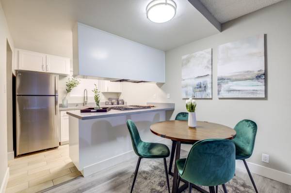 Apartments on Fremont Blvd · Union City