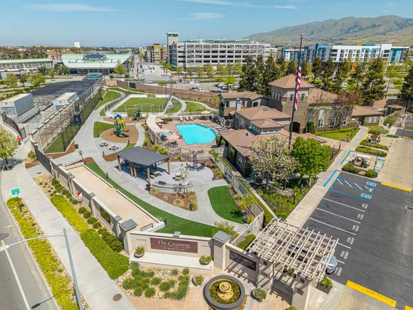Apartments on E. Capitol Ave. · San Jose photo 5
