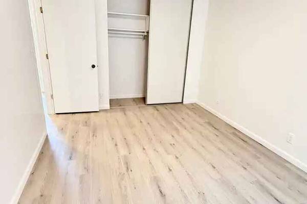 Apartments on Judah St Unit 103 · San Francisco photo 5