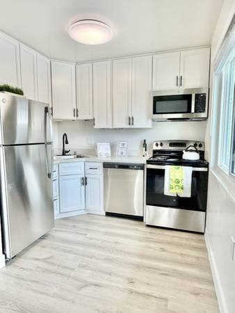 2BR/1BA Apartment · Hayward