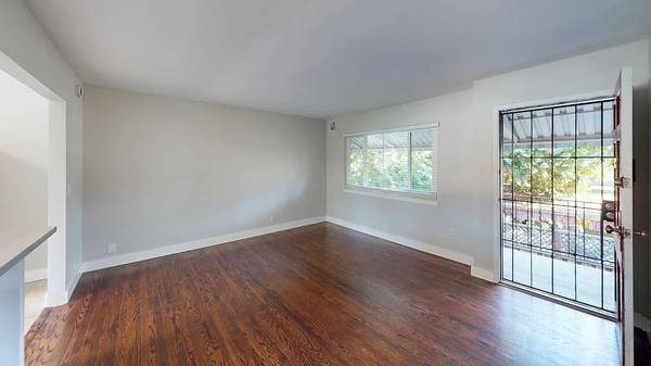 Lofts on Clinton Avenue · Alameda photo 5
