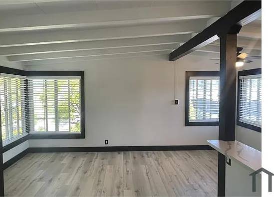 Apartments on Woodland Ave · San Rafael photo 2