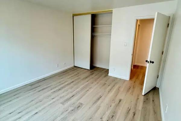 Apartments on Judah St Unit 103 · San Francisco photo 4