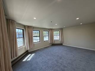 2BR/2BA Apartment · San Carlos photo 5