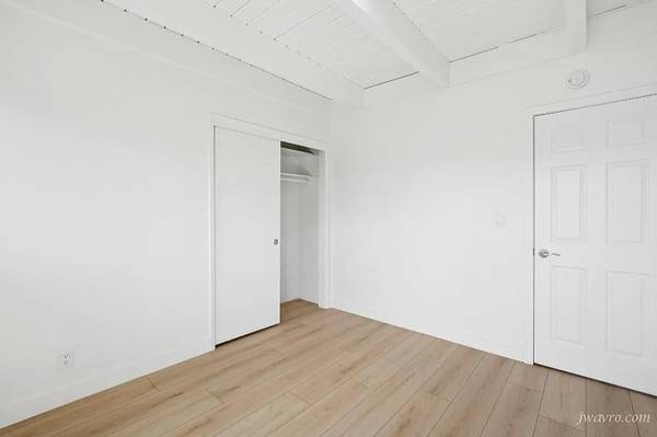 Apartments on E Maude · Sunnyvale photo 2