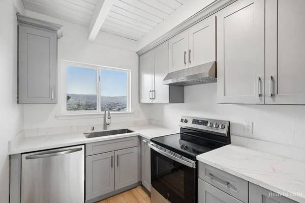 Apartments on E Maude · Sunnyvale photo 5