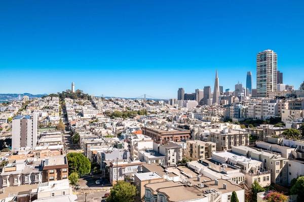 2BR/2BA Apartment · San Francisco photo 2