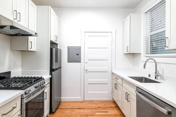 1BR/1BA Apartment · San Francisco photo 5