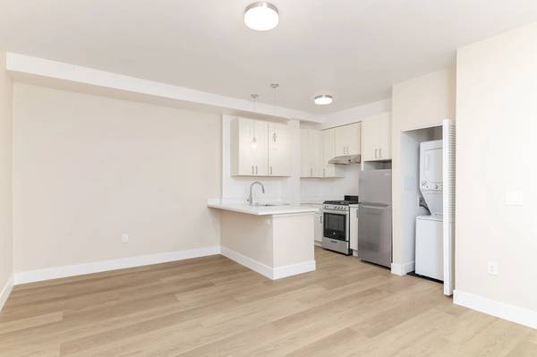 1BR/1BA Apartment · San Francisco photo 4