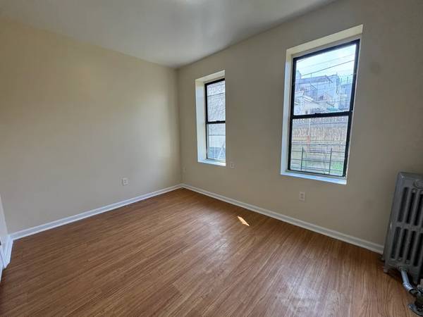Apartments on Herbert Street 6 · Santa Rosa photo 4