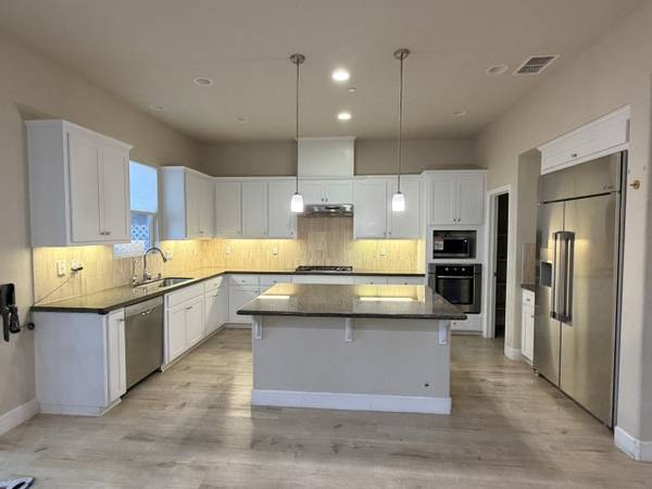 Houses on N Winchster Blvd · San Jose photo 3
